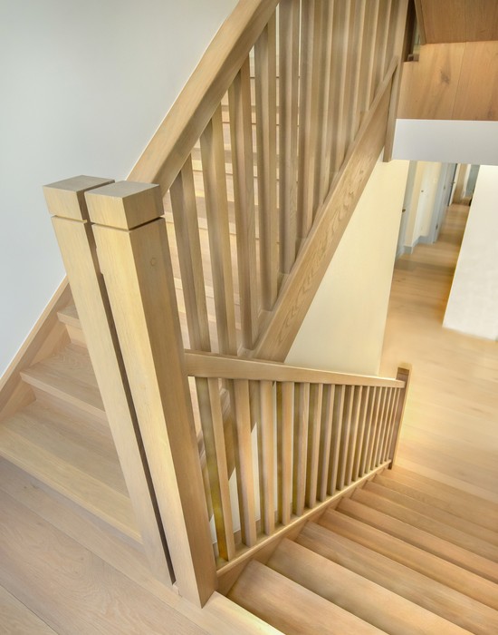 all oak stairs with oak plain square banister large threads